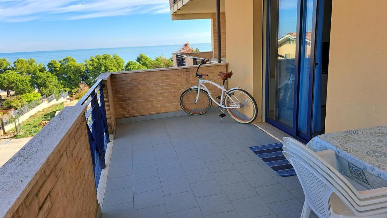 Alloggio Vista Mare - Parcheggio Gratis Pineto Exteriér fotografie