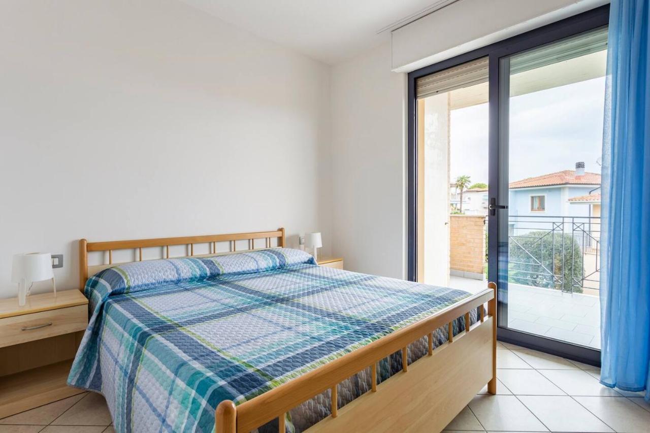 Alloggio Vista Mare - Parcheggio Gratis Pineto Exteriér fotografie
